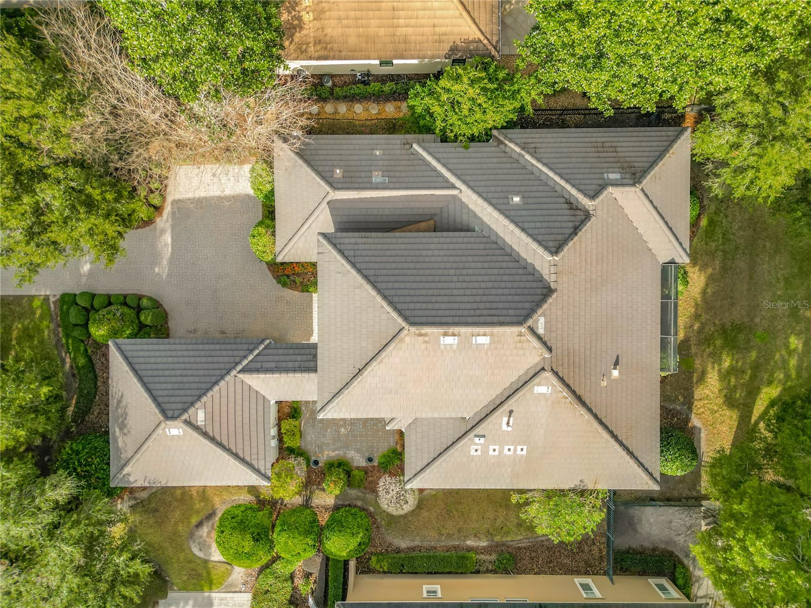 RLR GOLDEN OCALA - Residential