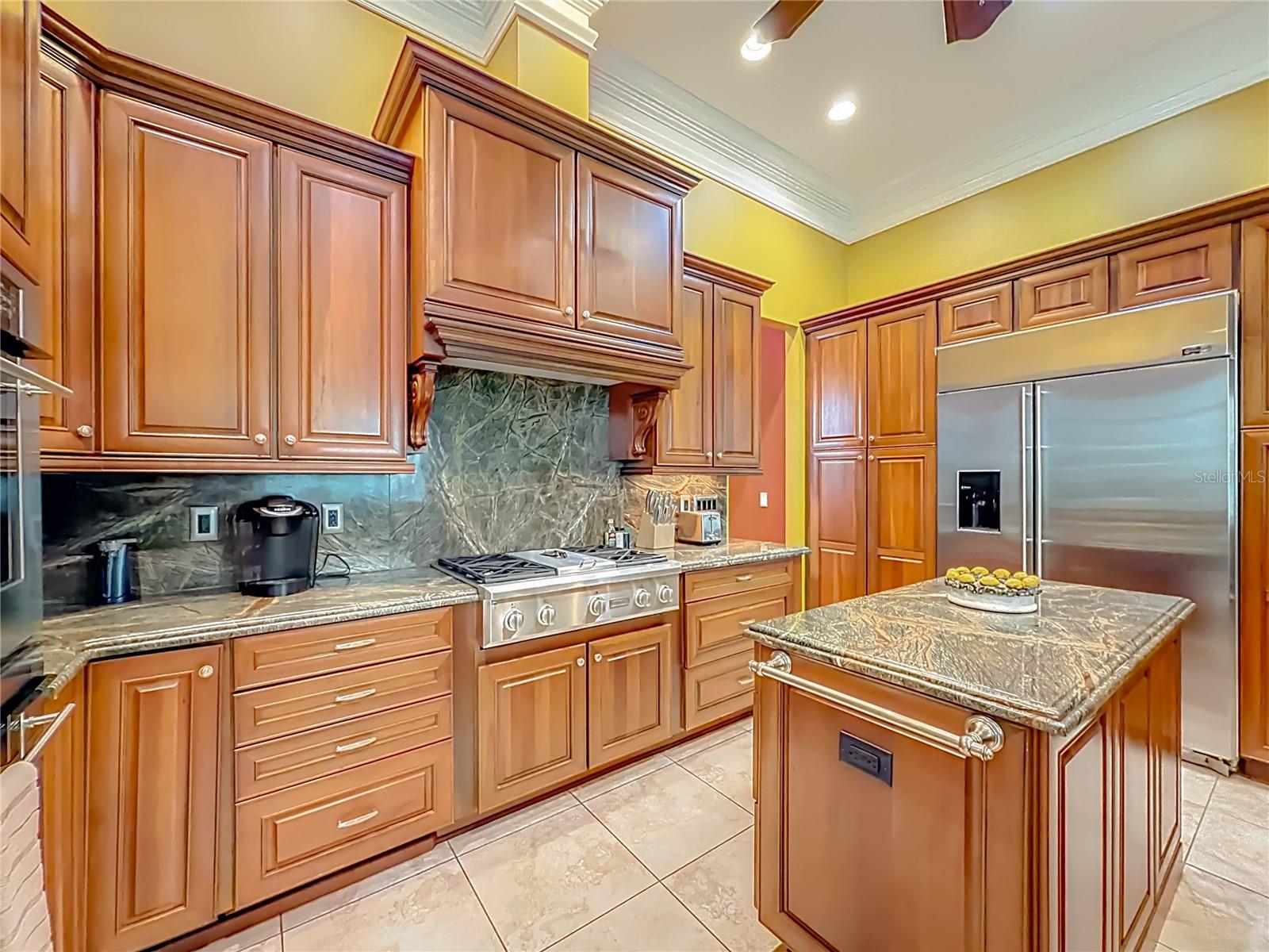 RLR GOLDEN OCALA - Residential