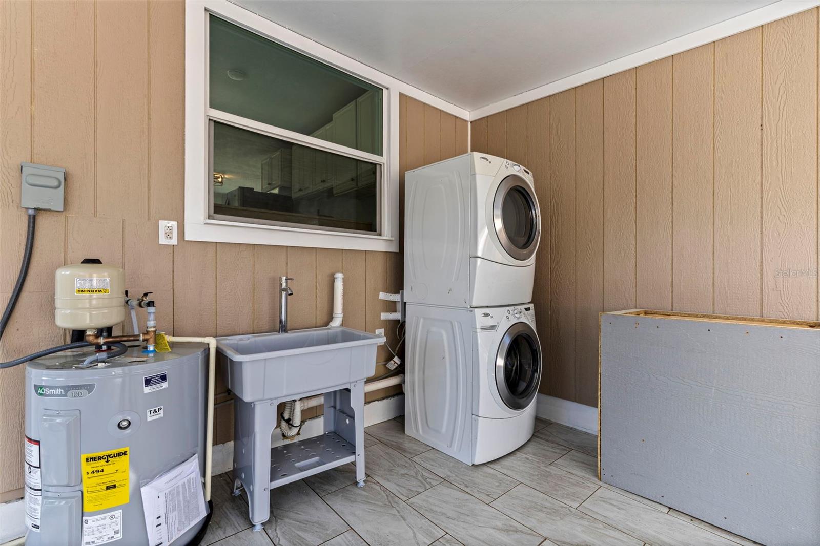 ARDMORE PLACE REP - Residential