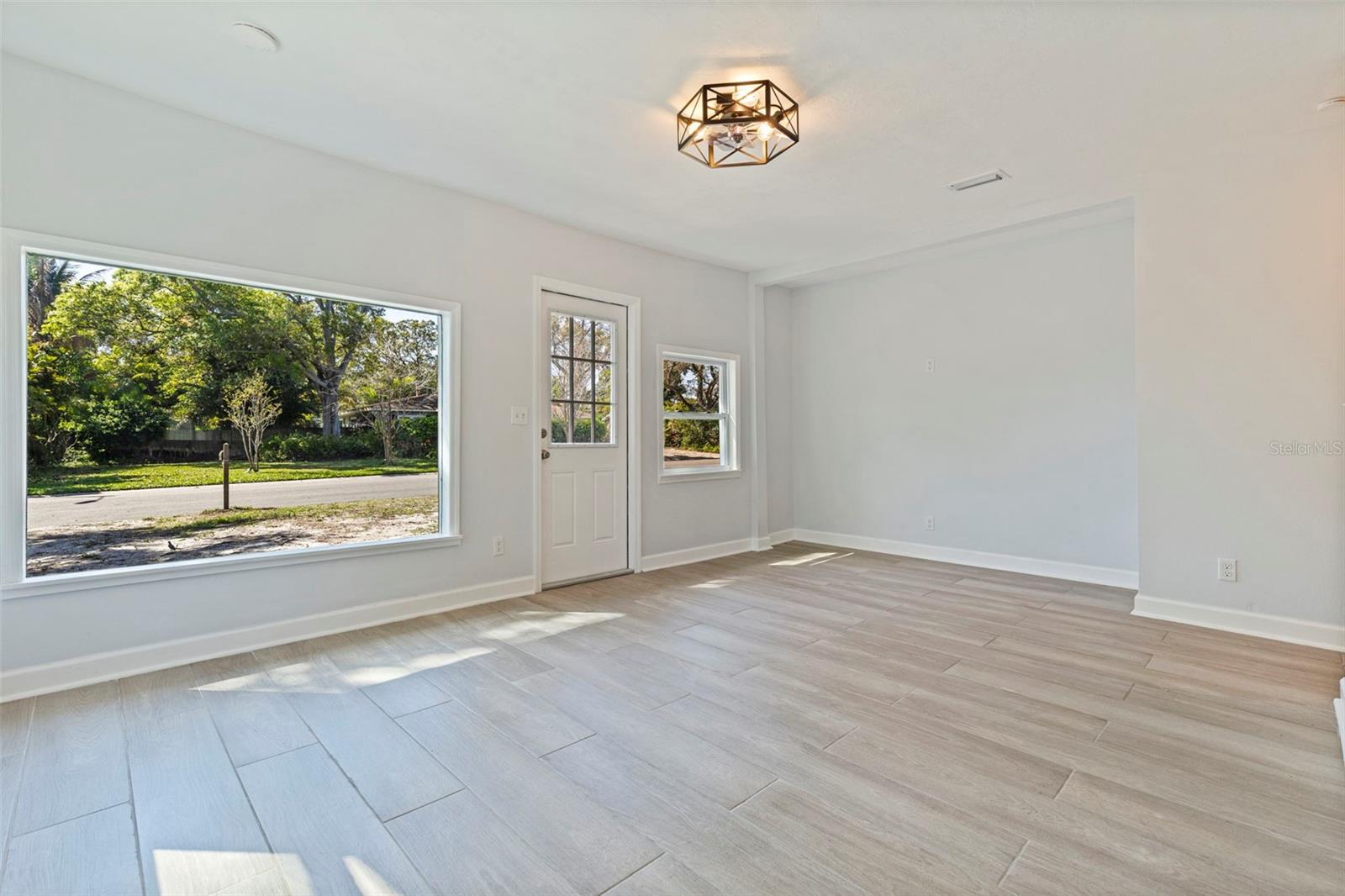 ARDMORE PLACE REP - Residential