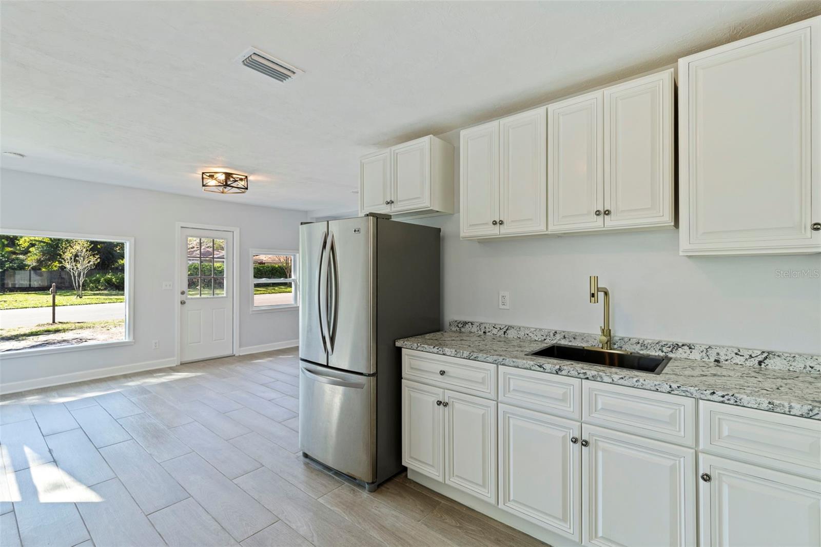 ARDMORE PLACE REP - Residential