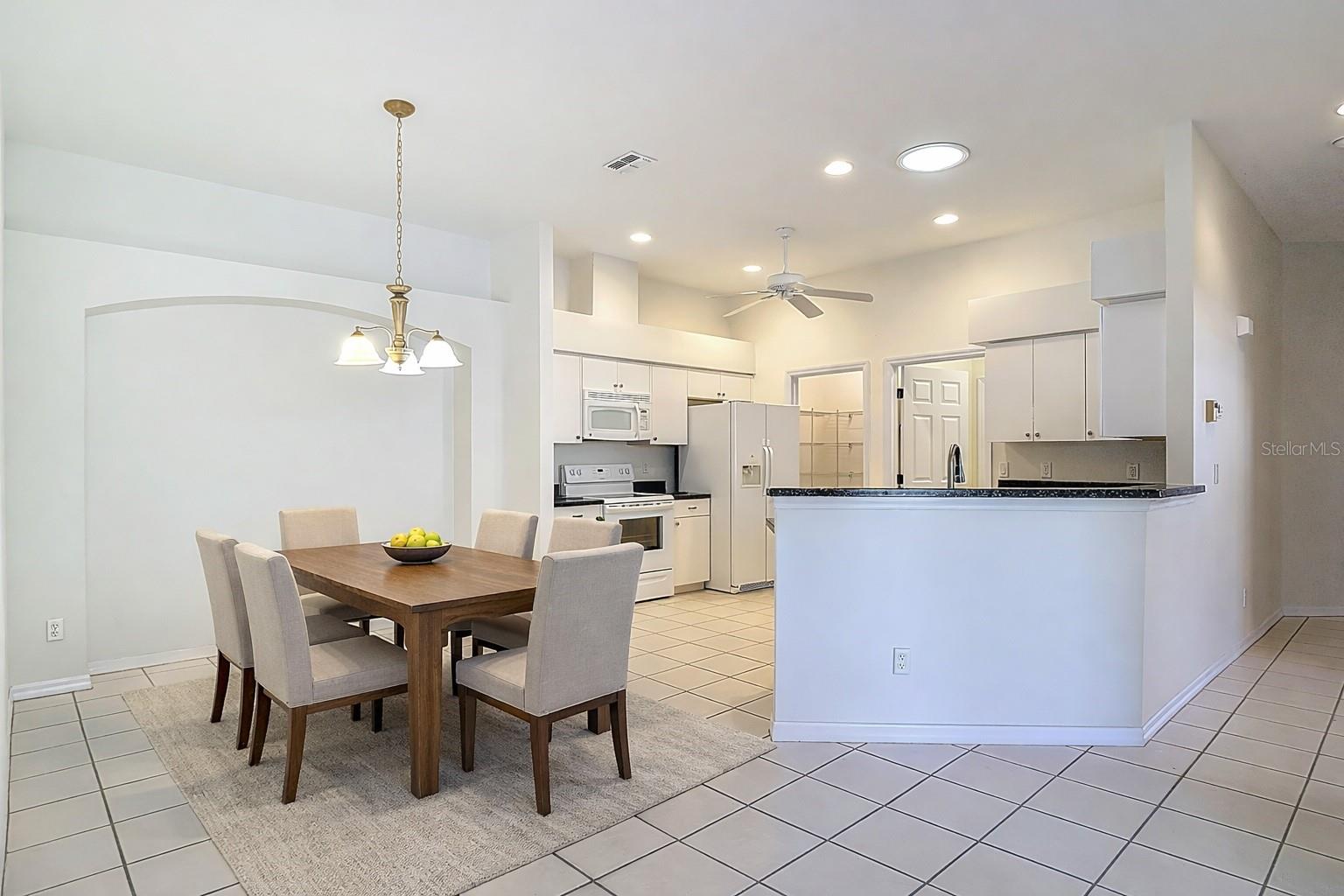 SUMMERTREE PRCL 04 - Residential Lease