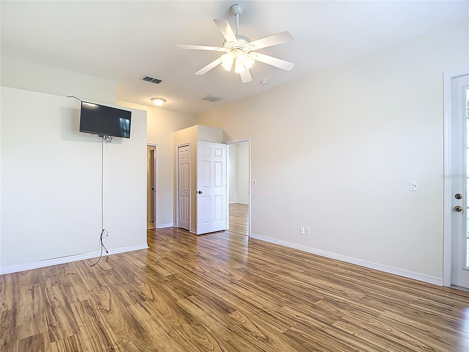 SUMMERTREE PRCL 04 - Residential Lease