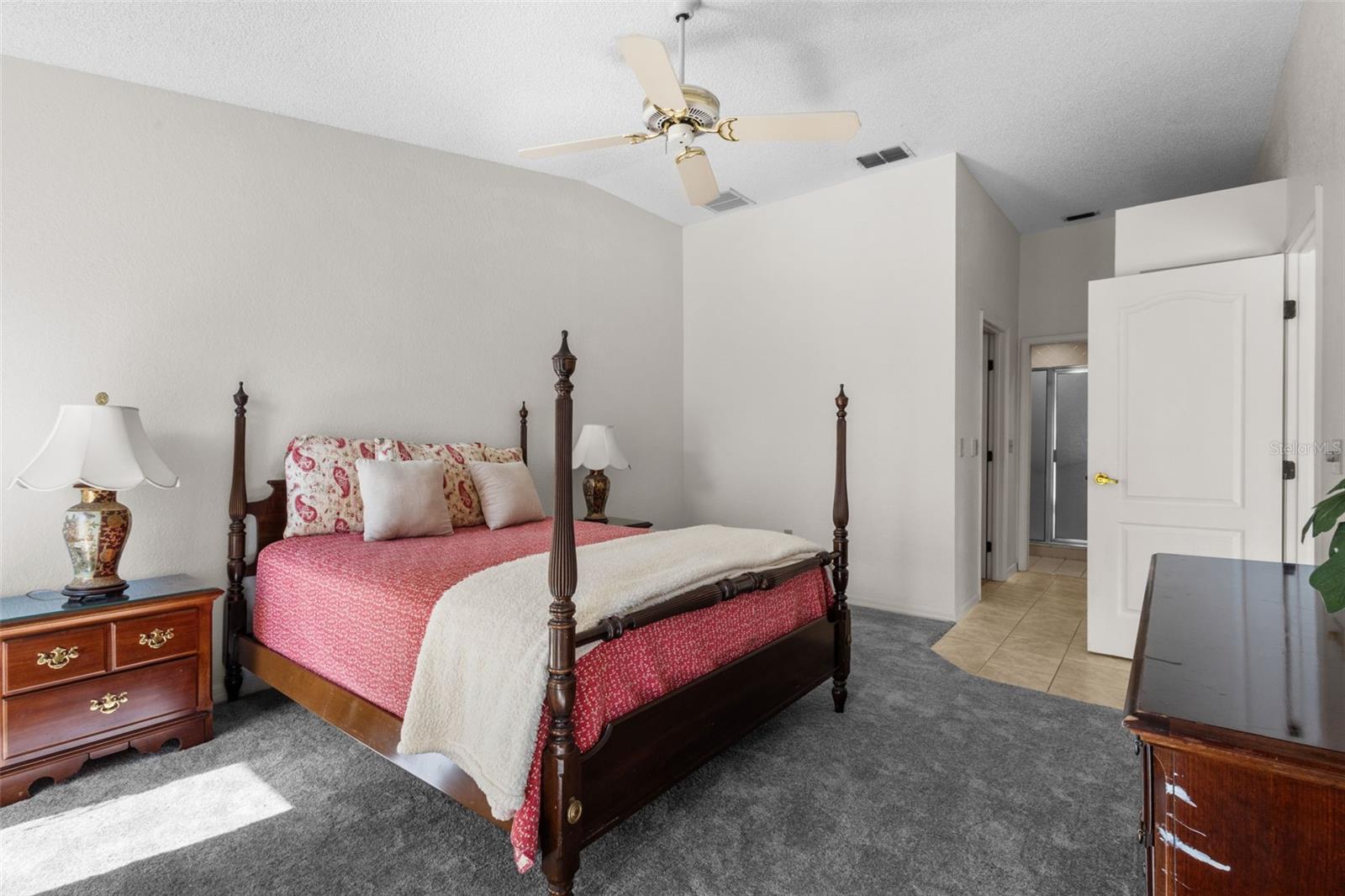 GREEN DOLPHIN PARK - Residential