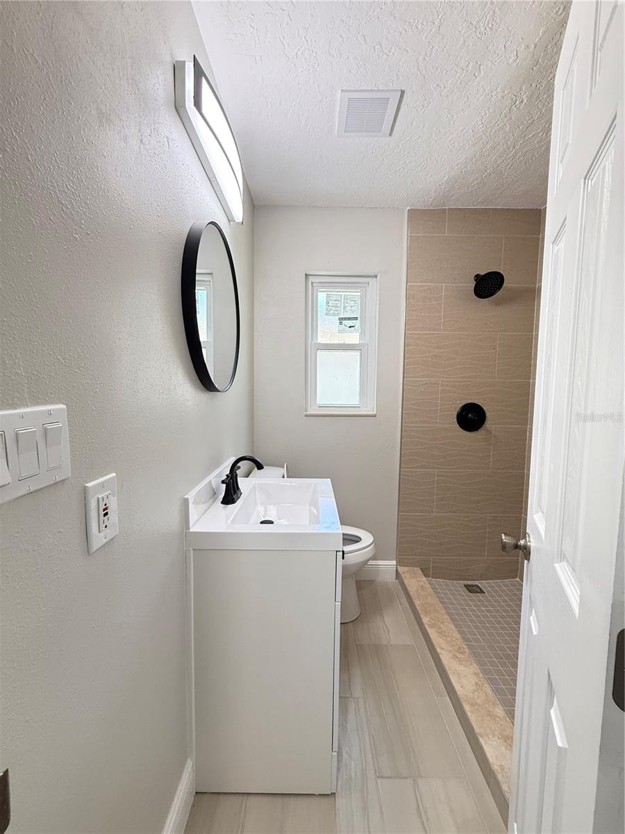 NORTH ORLANDO TOWNSITE FOURTH ADD REPLAT - Residential