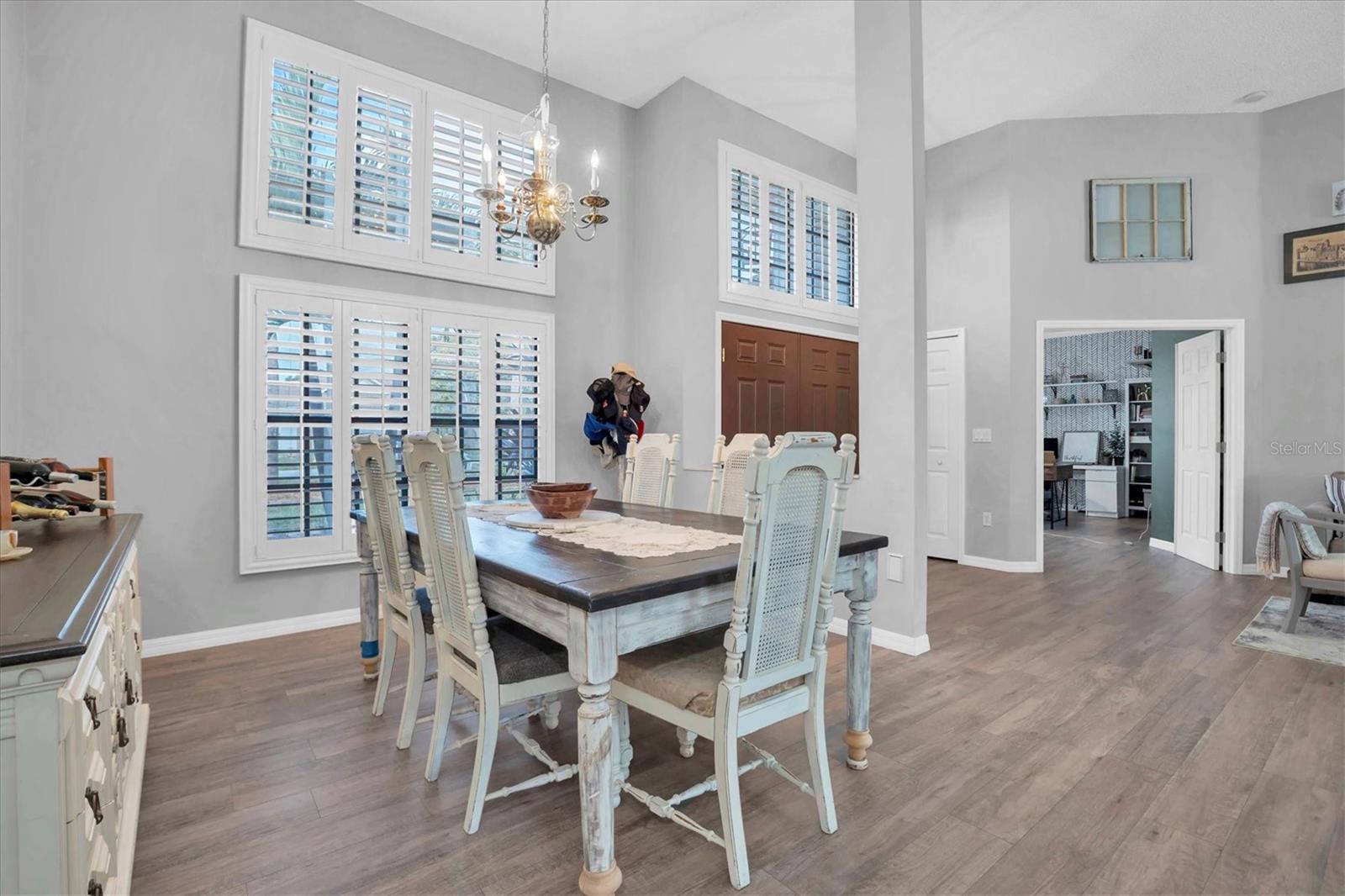 SOUTHERN OAKS - Residential