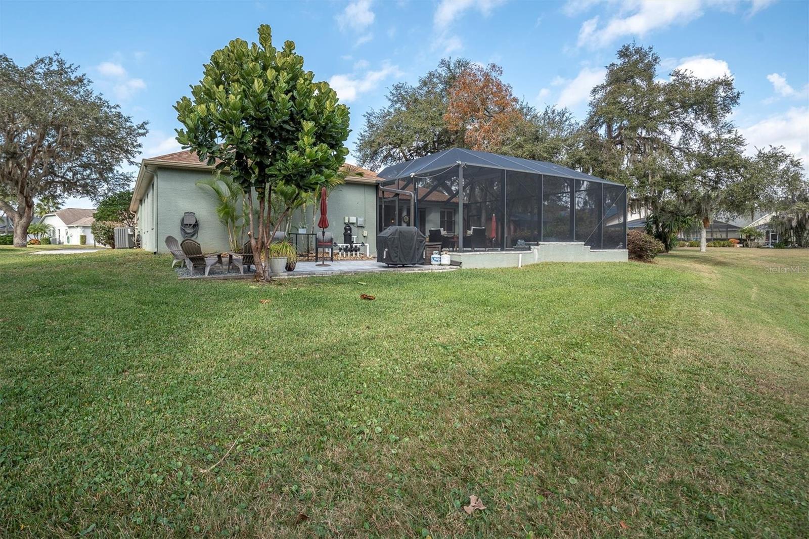 SOUTHERN OAKS - Residential