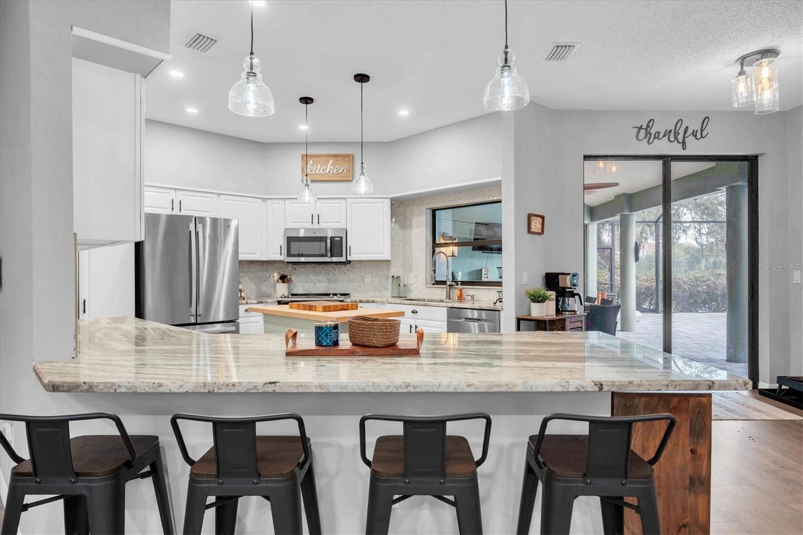 SOUTHERN OAKS - Residential