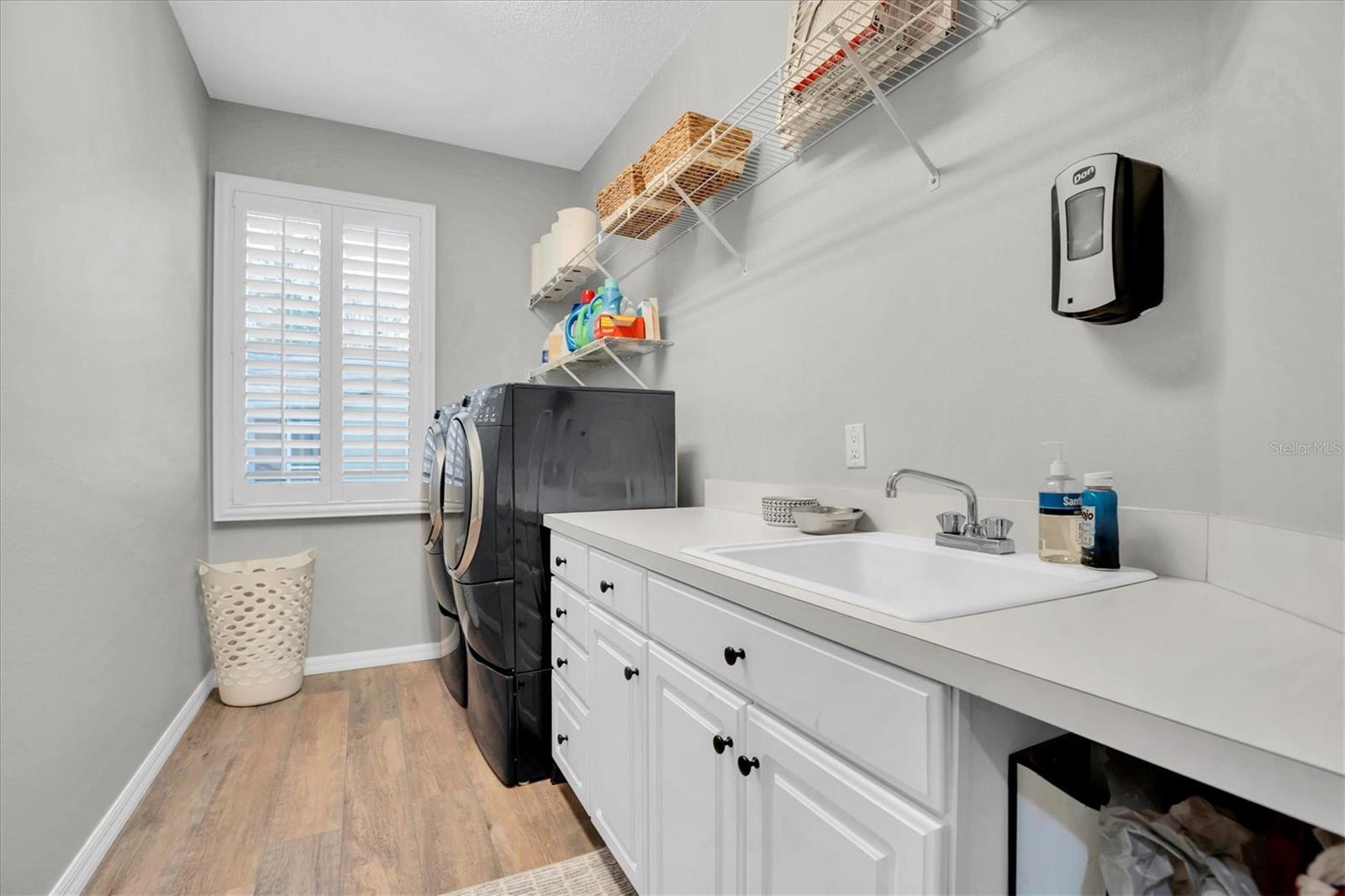 SOUTHERN OAKS - Residential