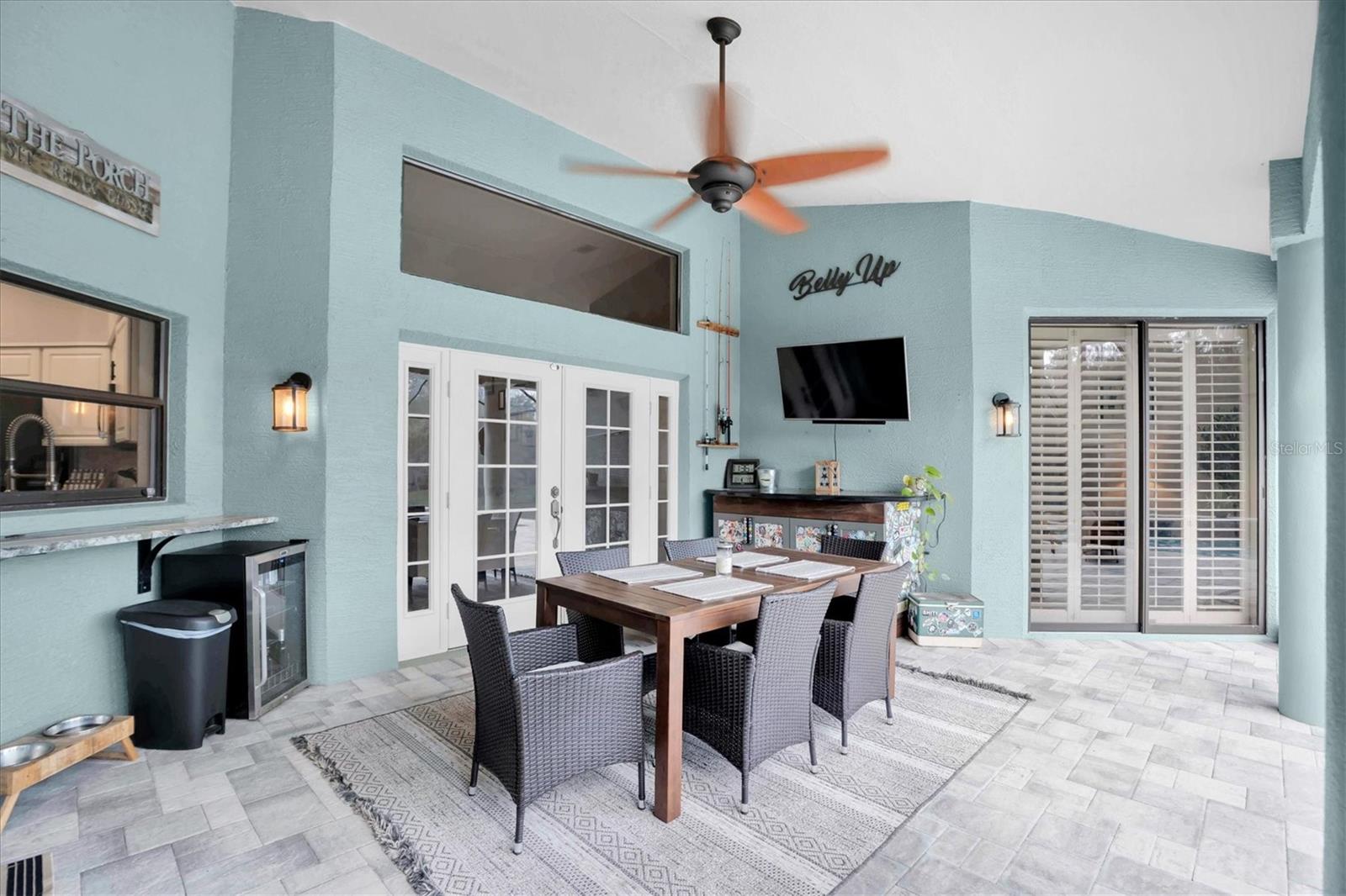 SOUTHERN OAKS - Residential