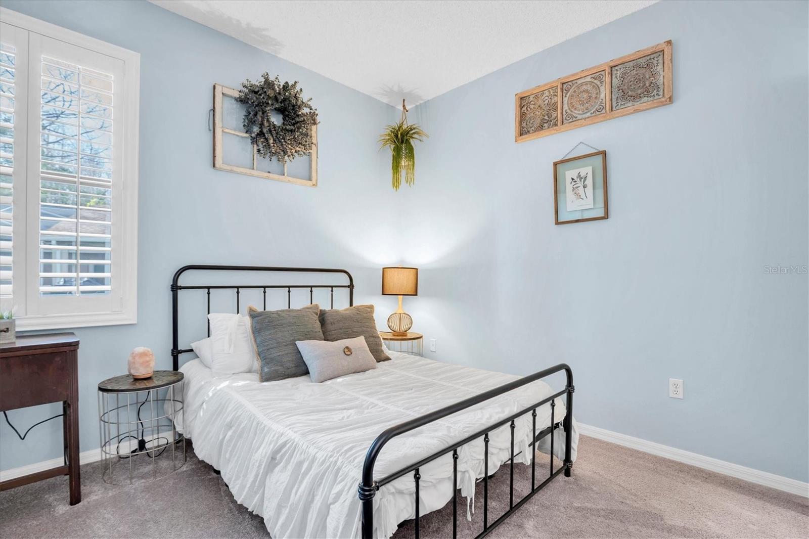 SOUTHERN OAKS - Residential