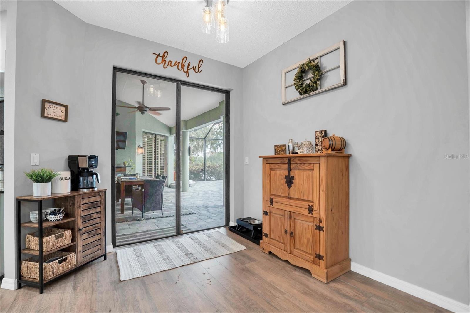 SOUTHERN OAKS - Residential