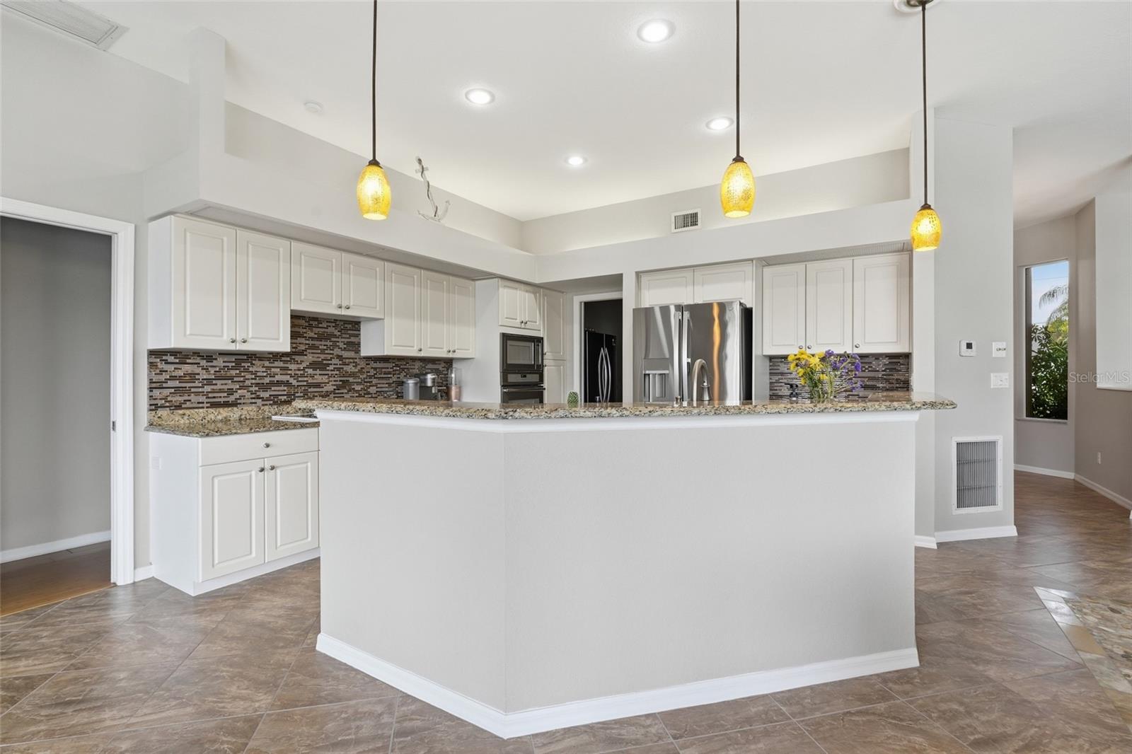 5020 SW 8TH PLACE