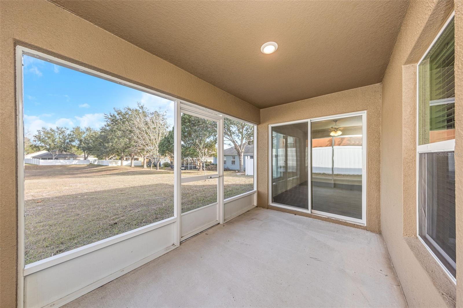 SPRING RIDGE - Residential