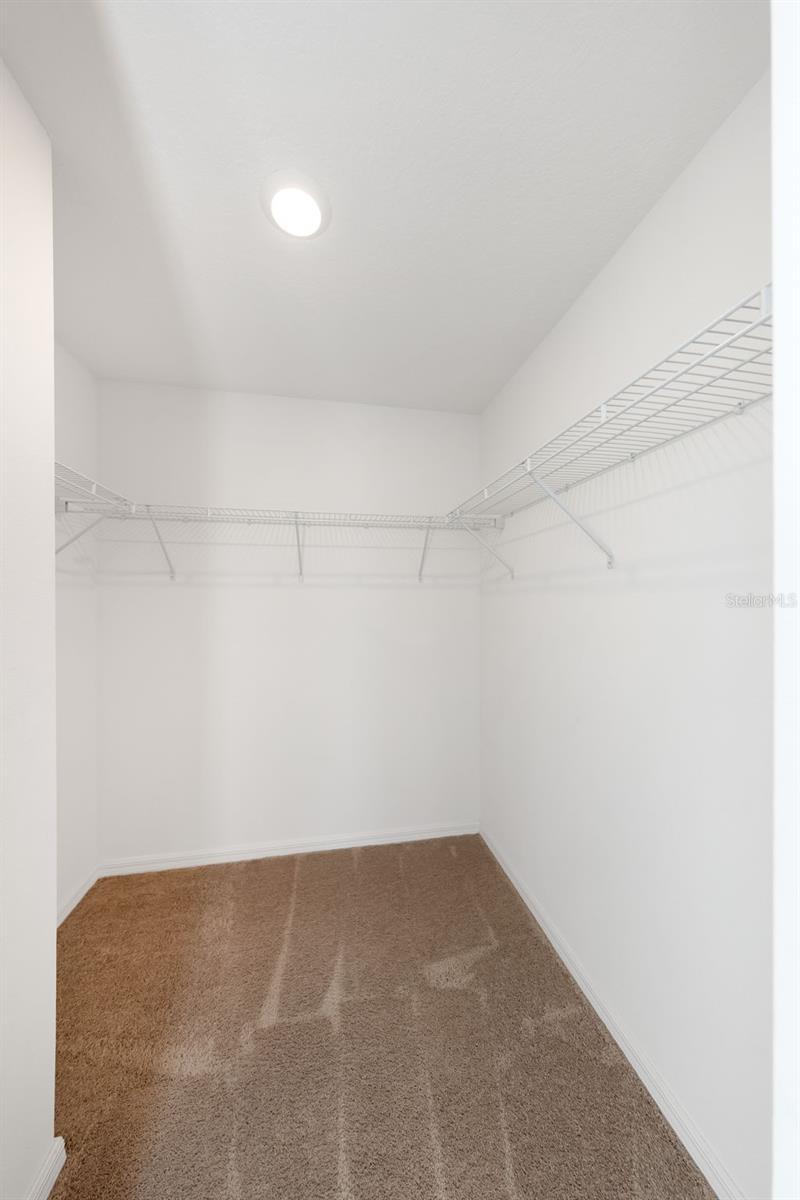 SPRING RIDGE - Residential