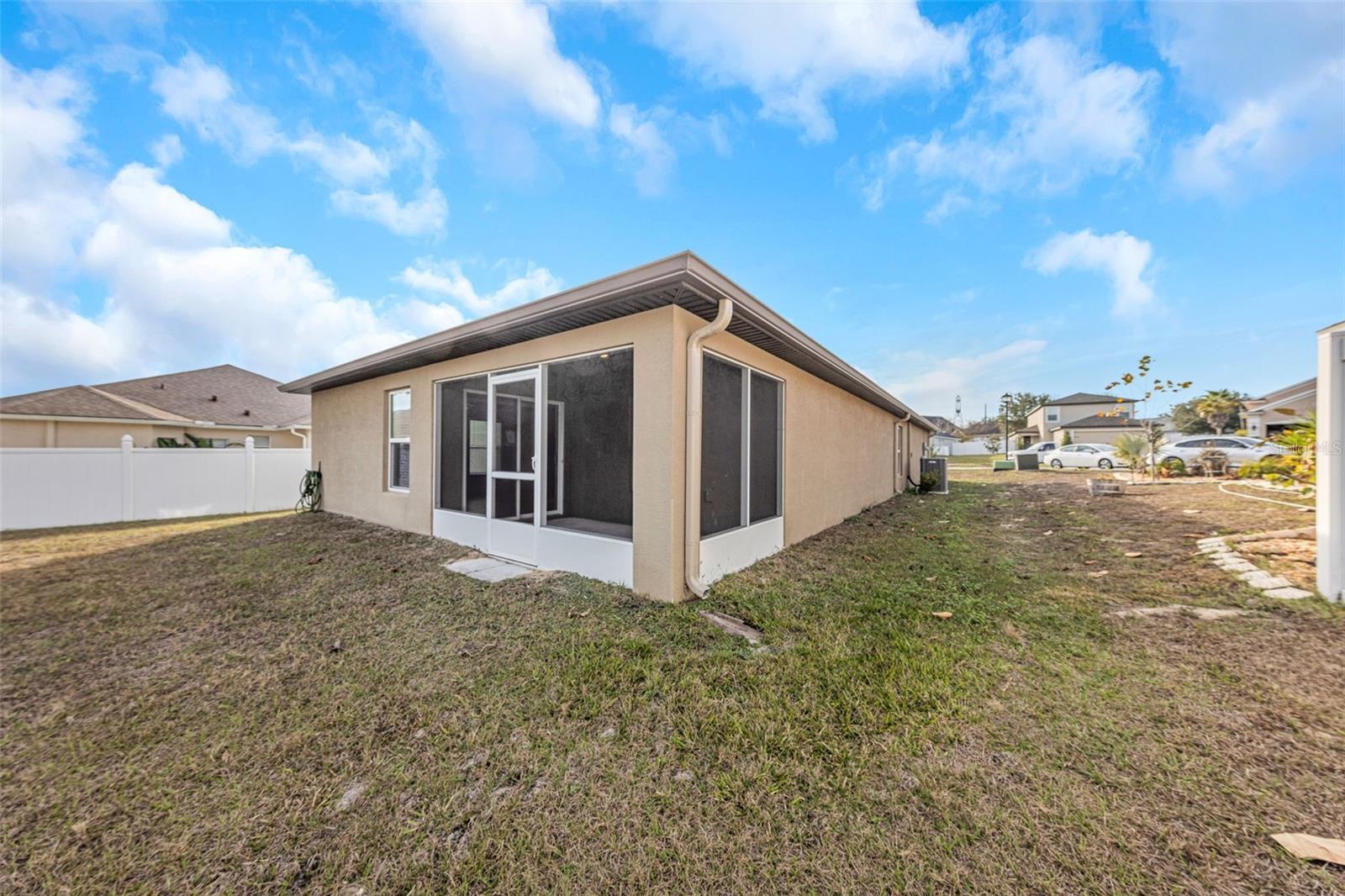 SPRING RIDGE - Residential