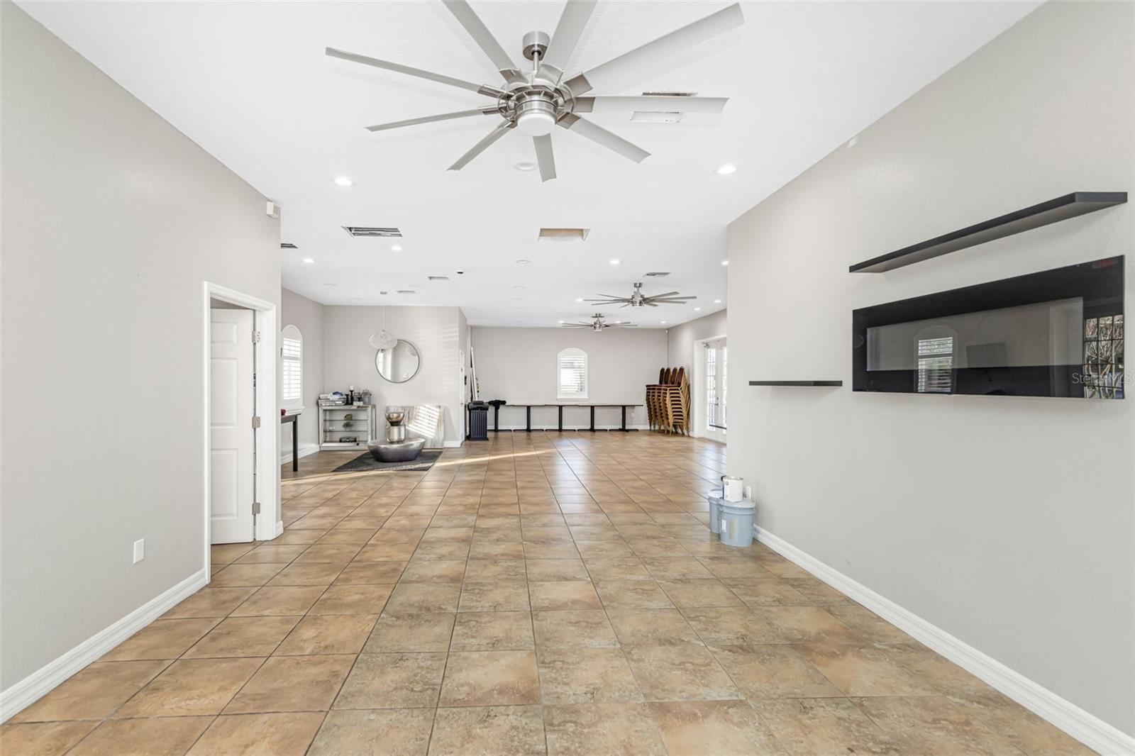 SPRING RIDGE - Residential