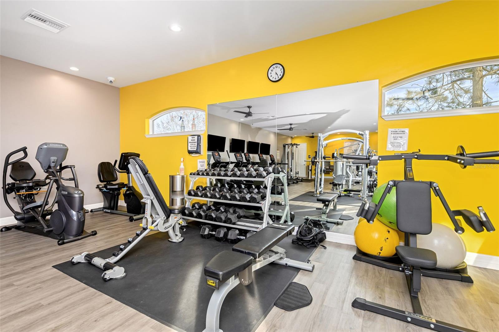 SPRING RIDGE - Residential