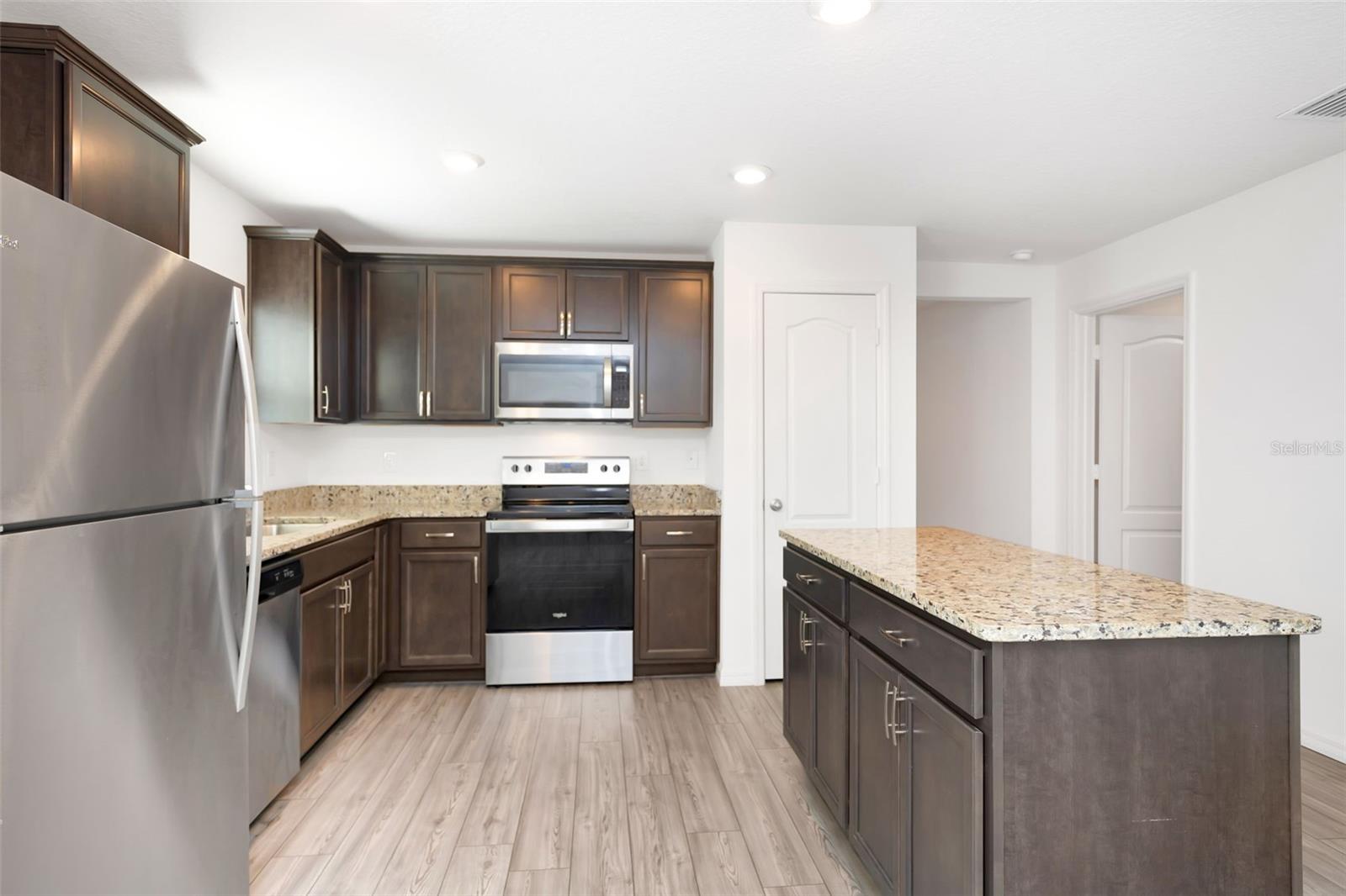 SPRING RIDGE - Residential