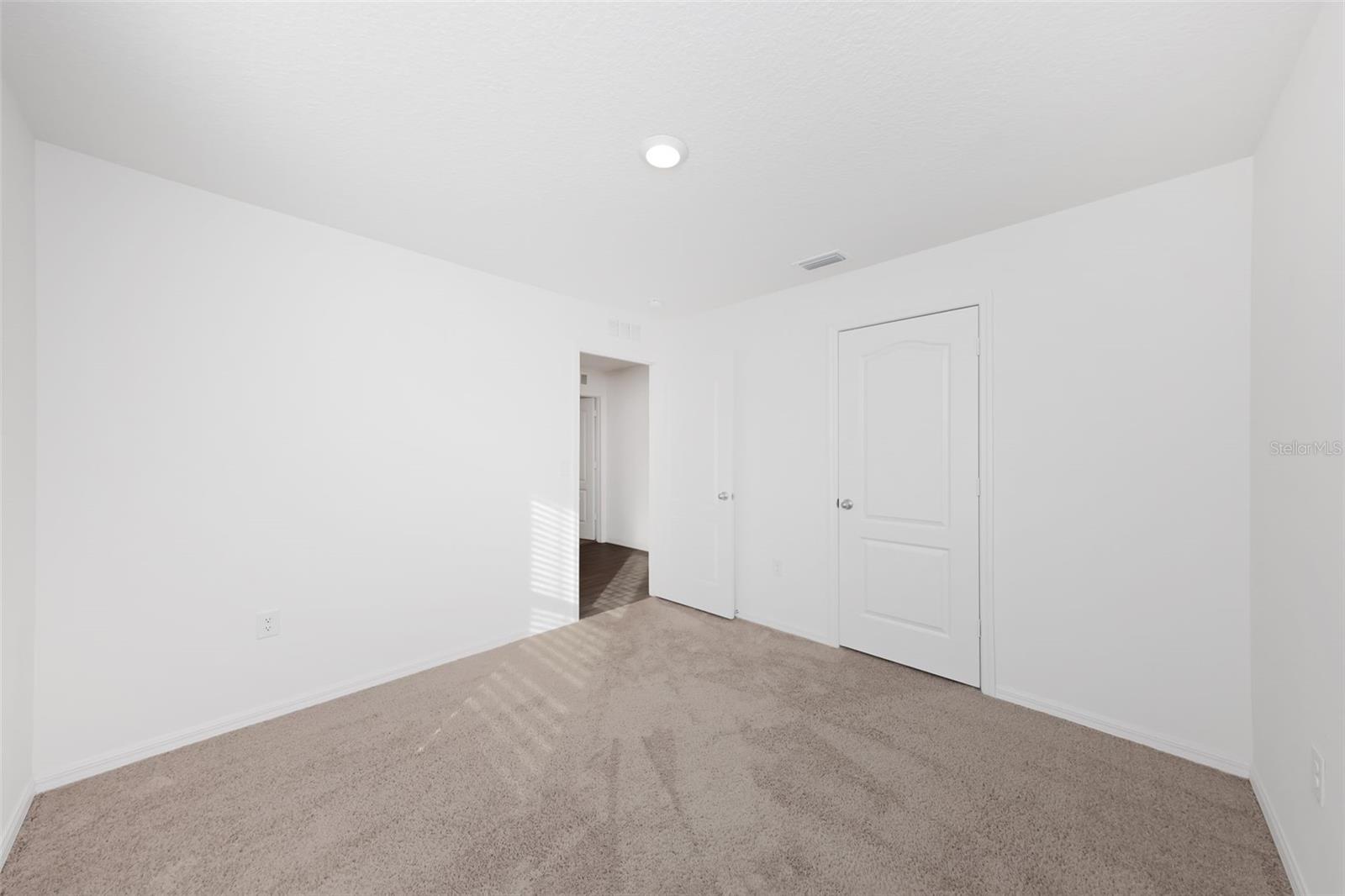 SPRING RIDGE - Residential