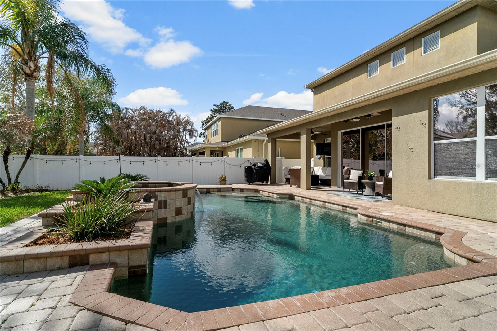 LAKE SAWYER SOUTH PH 01 - Residential