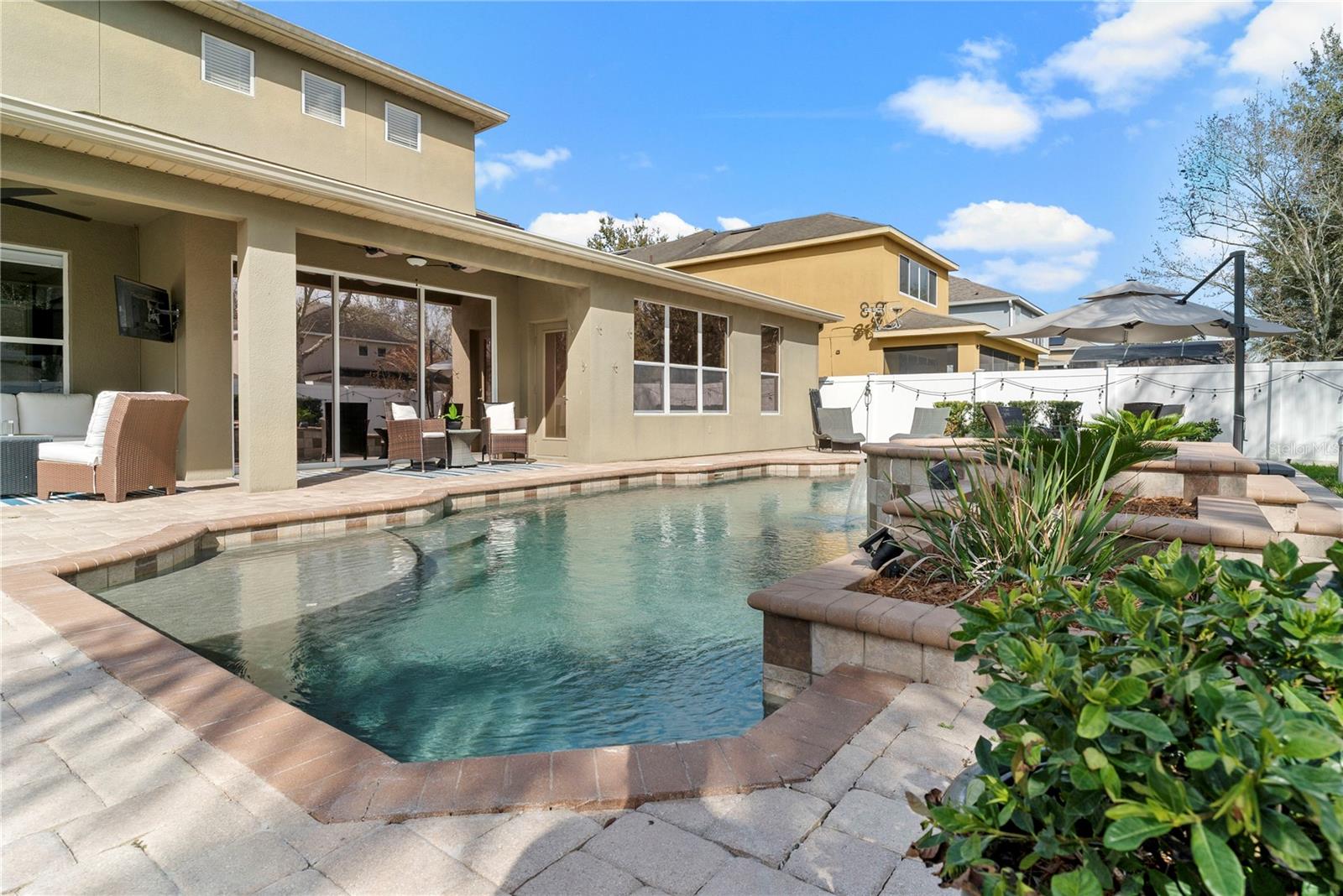 LAKE SAWYER SOUTH PH 01 - Residential