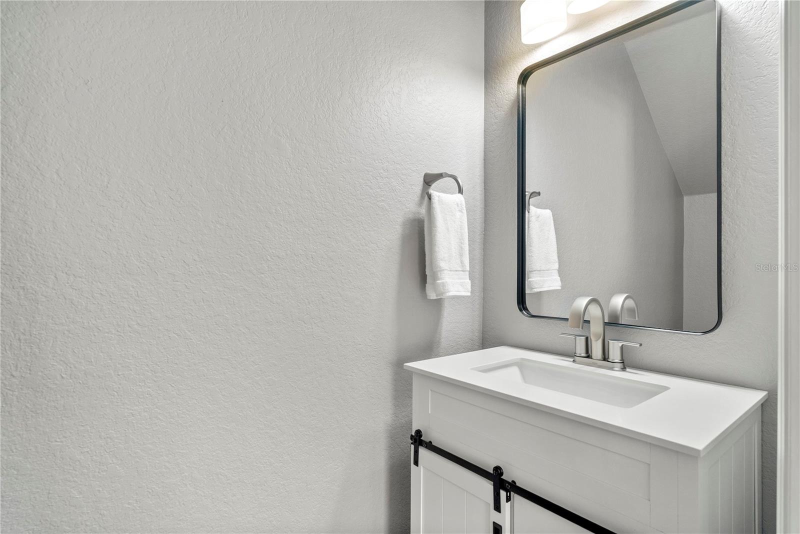 LAKE SAWYER SOUTH PH 01 - Residential