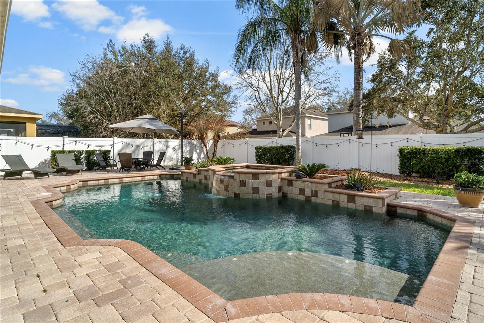 LAKE SAWYER SOUTH PH 01 - Residential