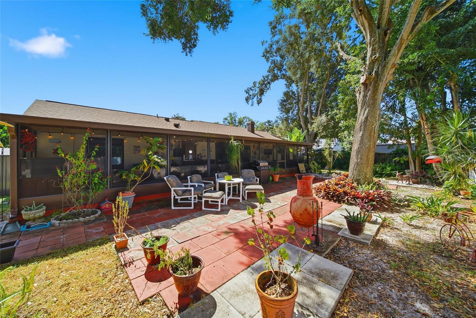 RYAN COURT - Residential