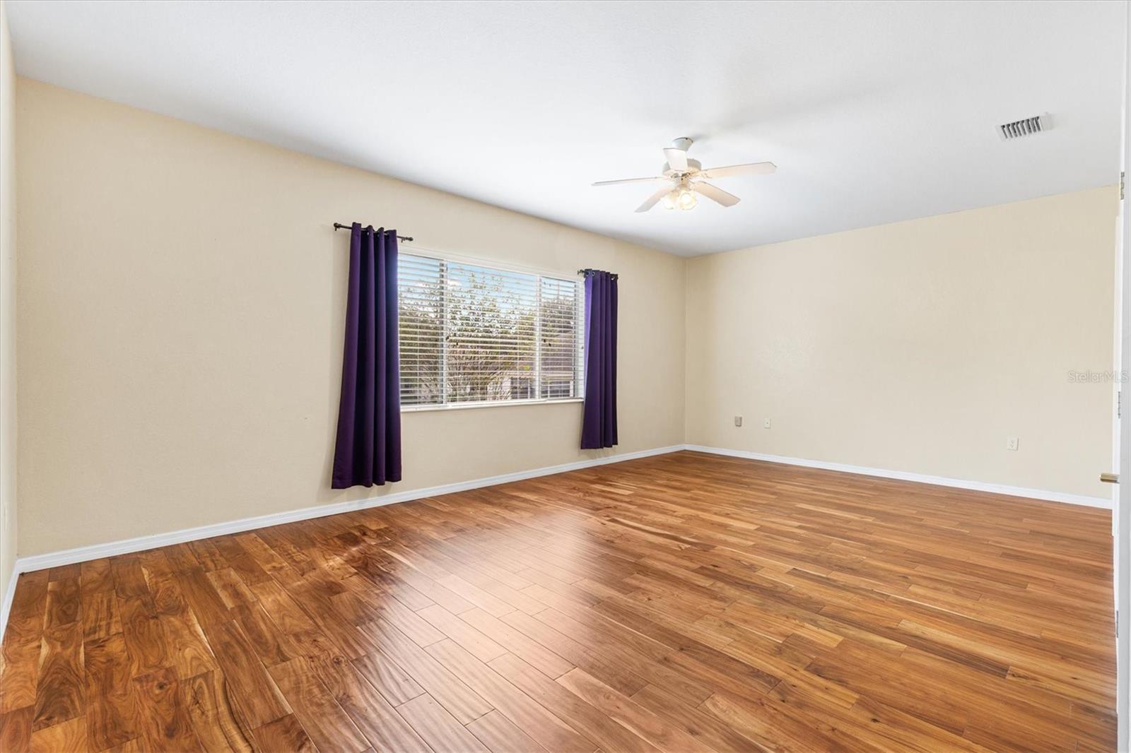 SPRUCE CREEK - Residential