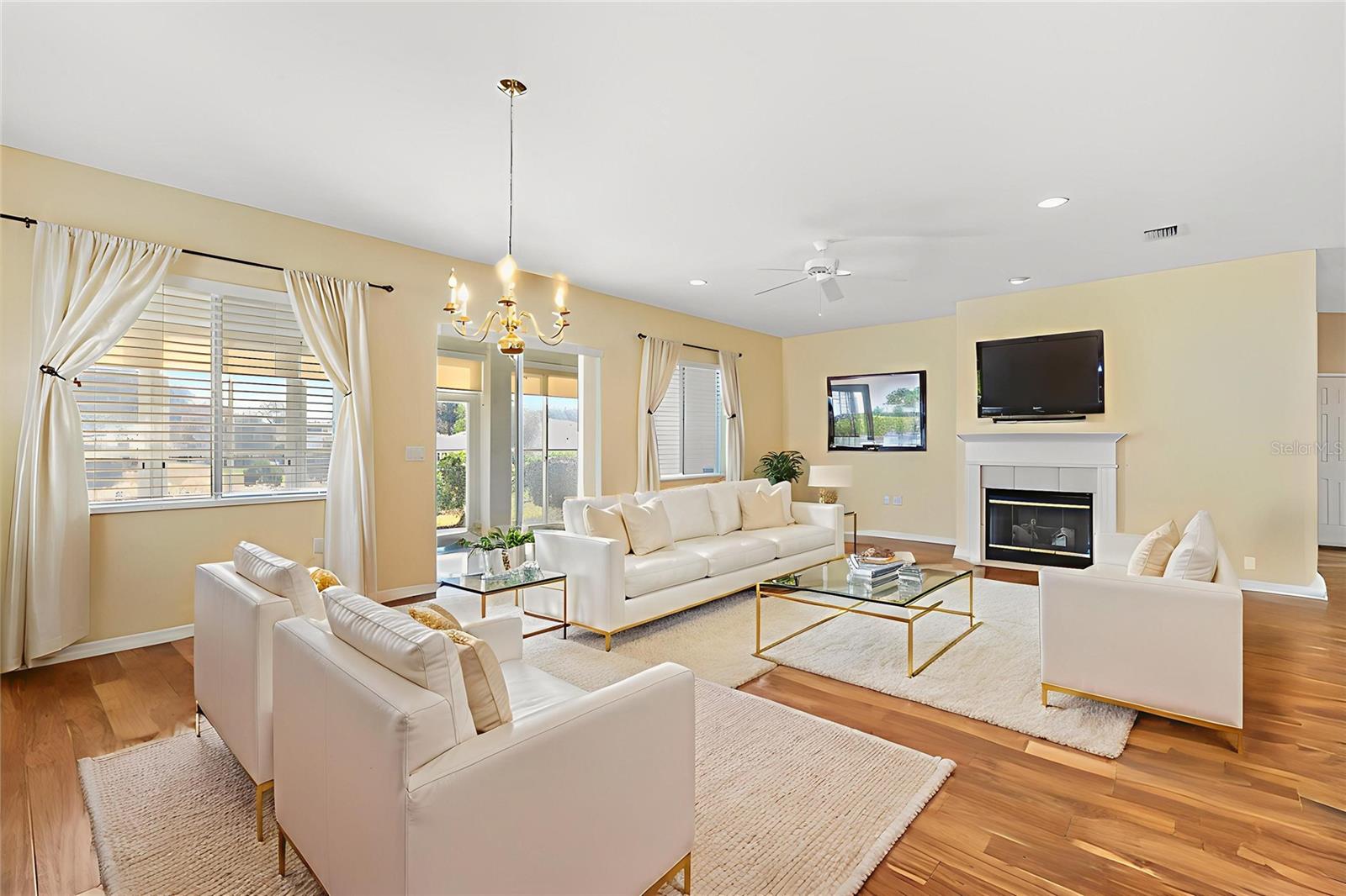 SPRUCE CREEK - Residential