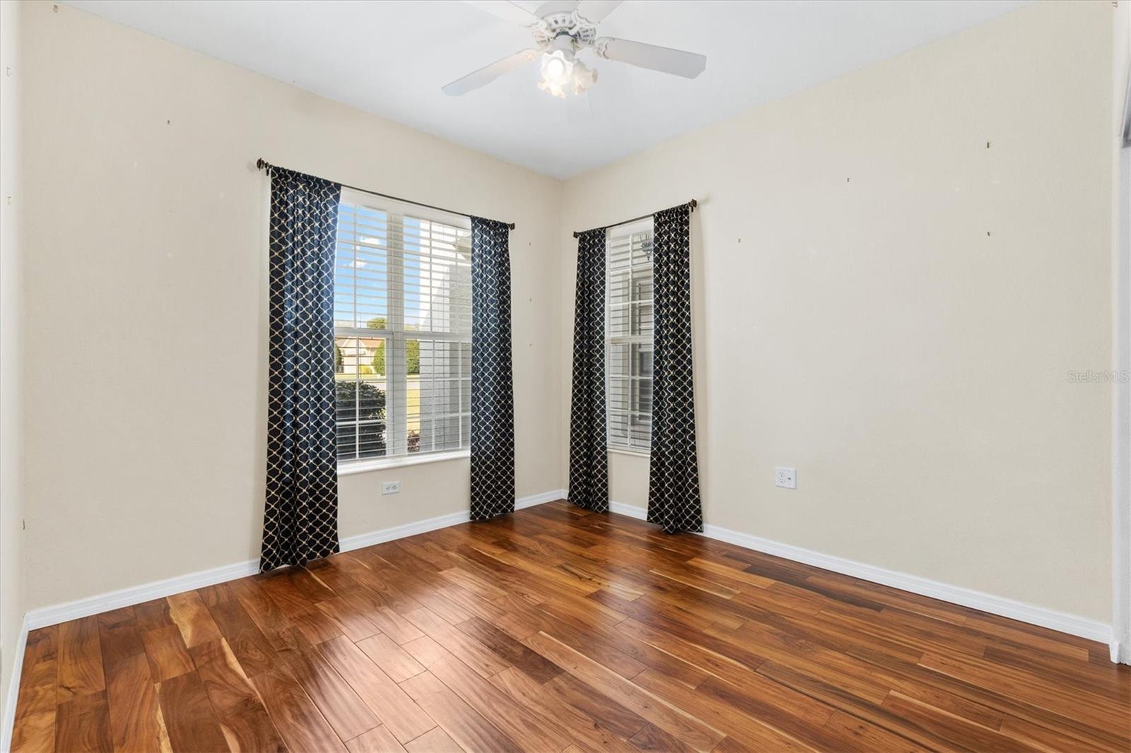 SPRUCE CREEK - Residential