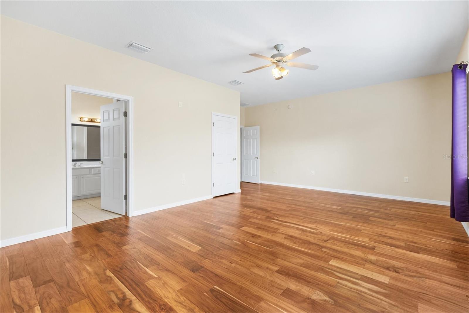 SPRUCE CREEK - Residential