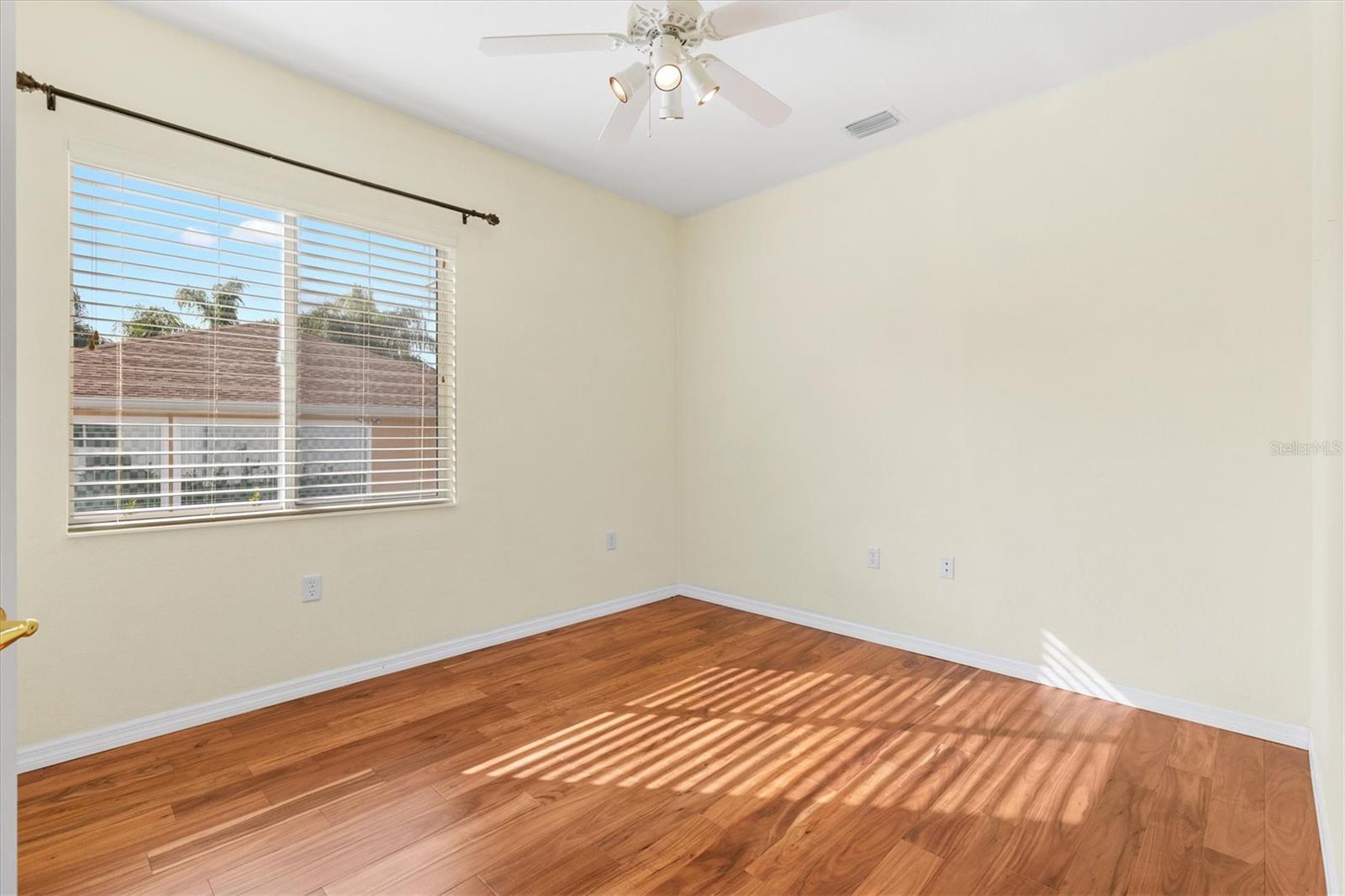 SPRUCE CREEK - Residential