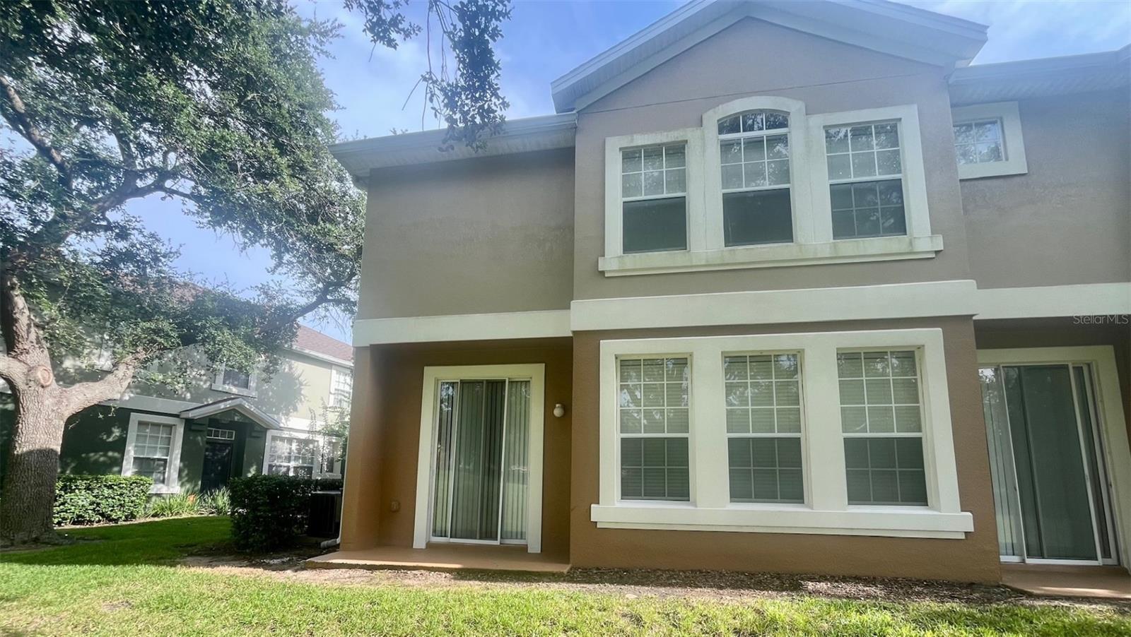 OVERLOOK/PARKSIDE CONDO - Residential Lease