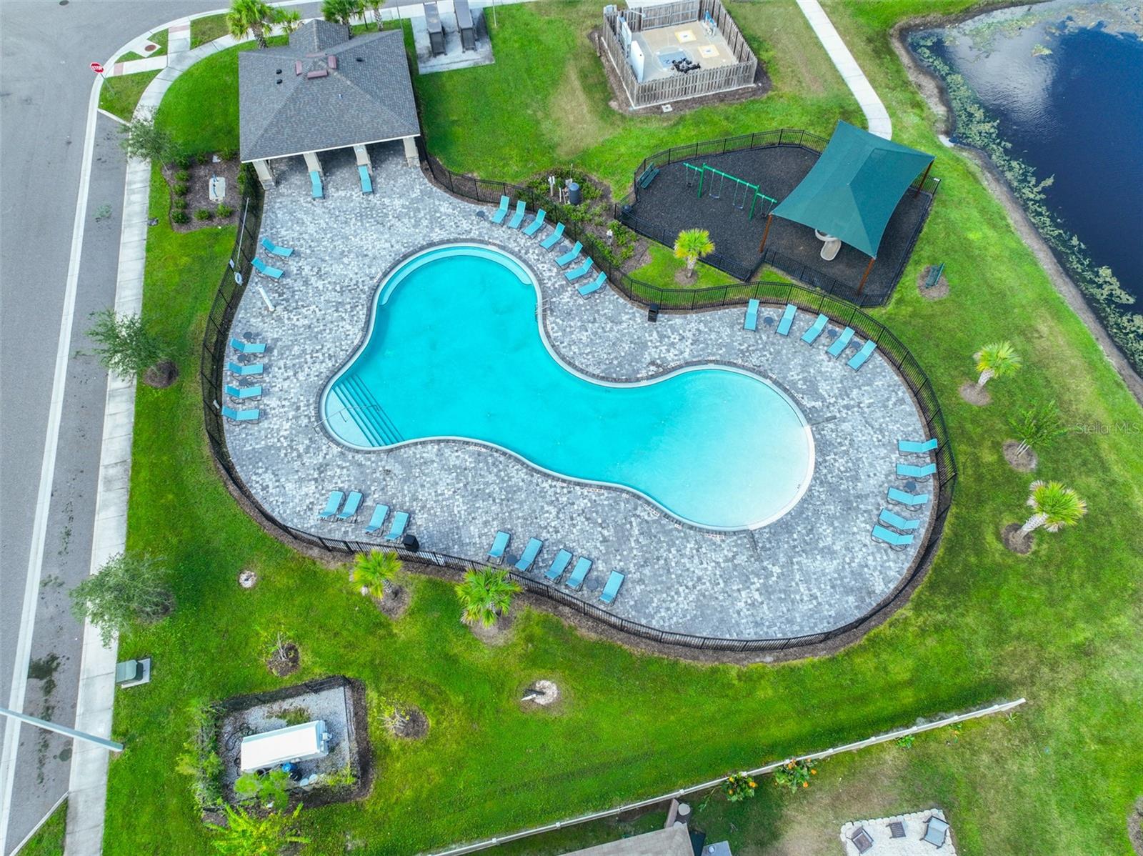 RIDGEWOOD - Residential