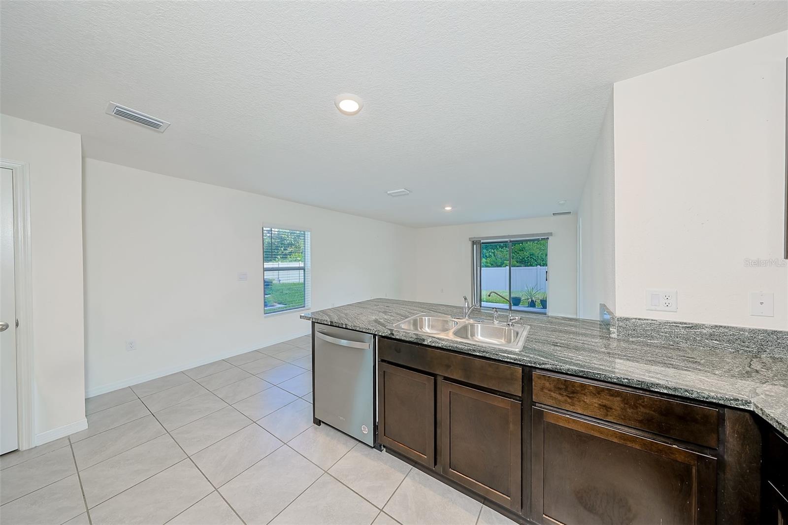 RIDGEWOOD - Residential