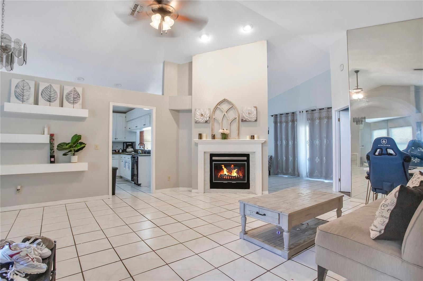 WALDEN LAKE UNIT 30 PH 1 SE - Residential