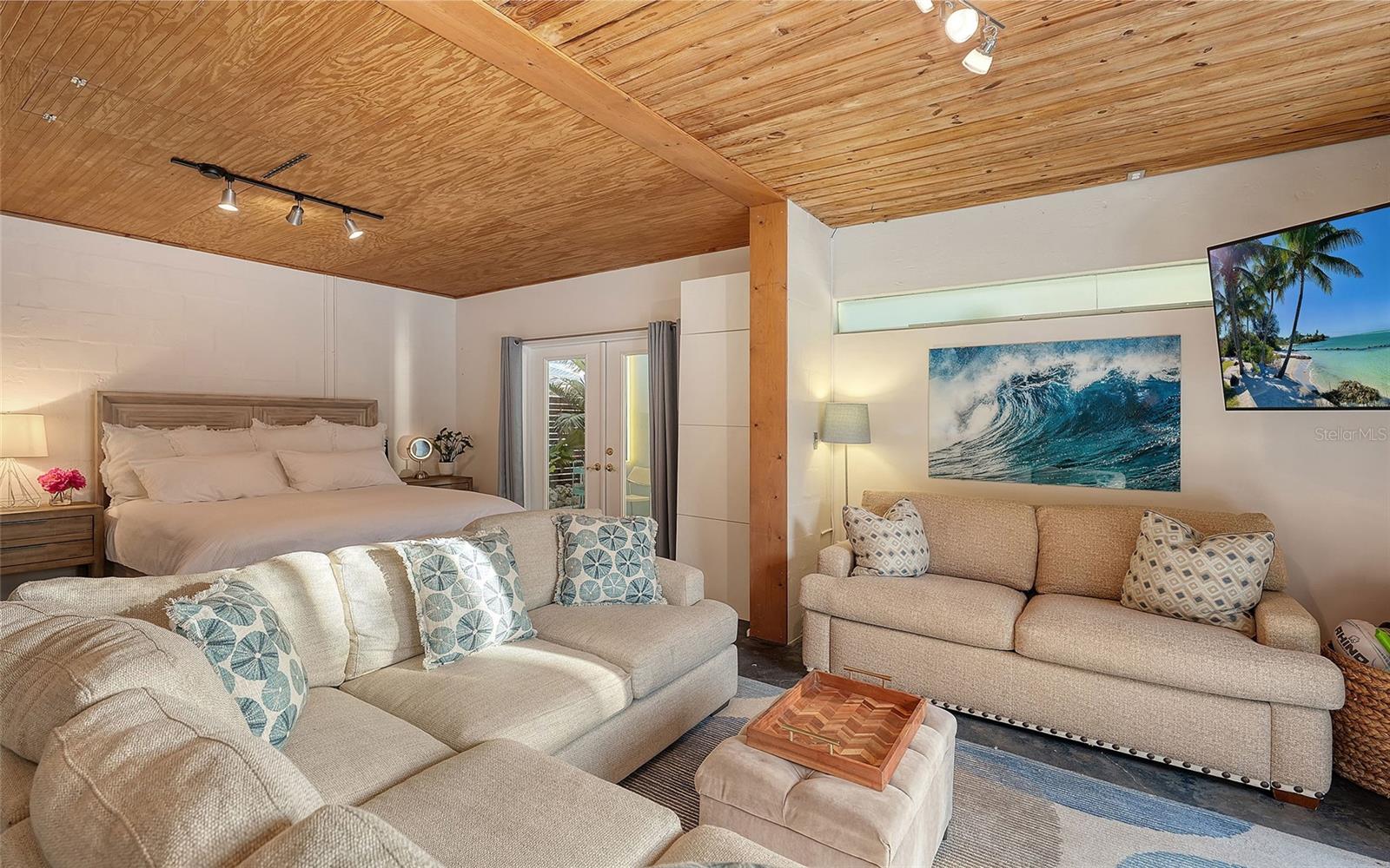 MCCLELLAN PARK - Residential