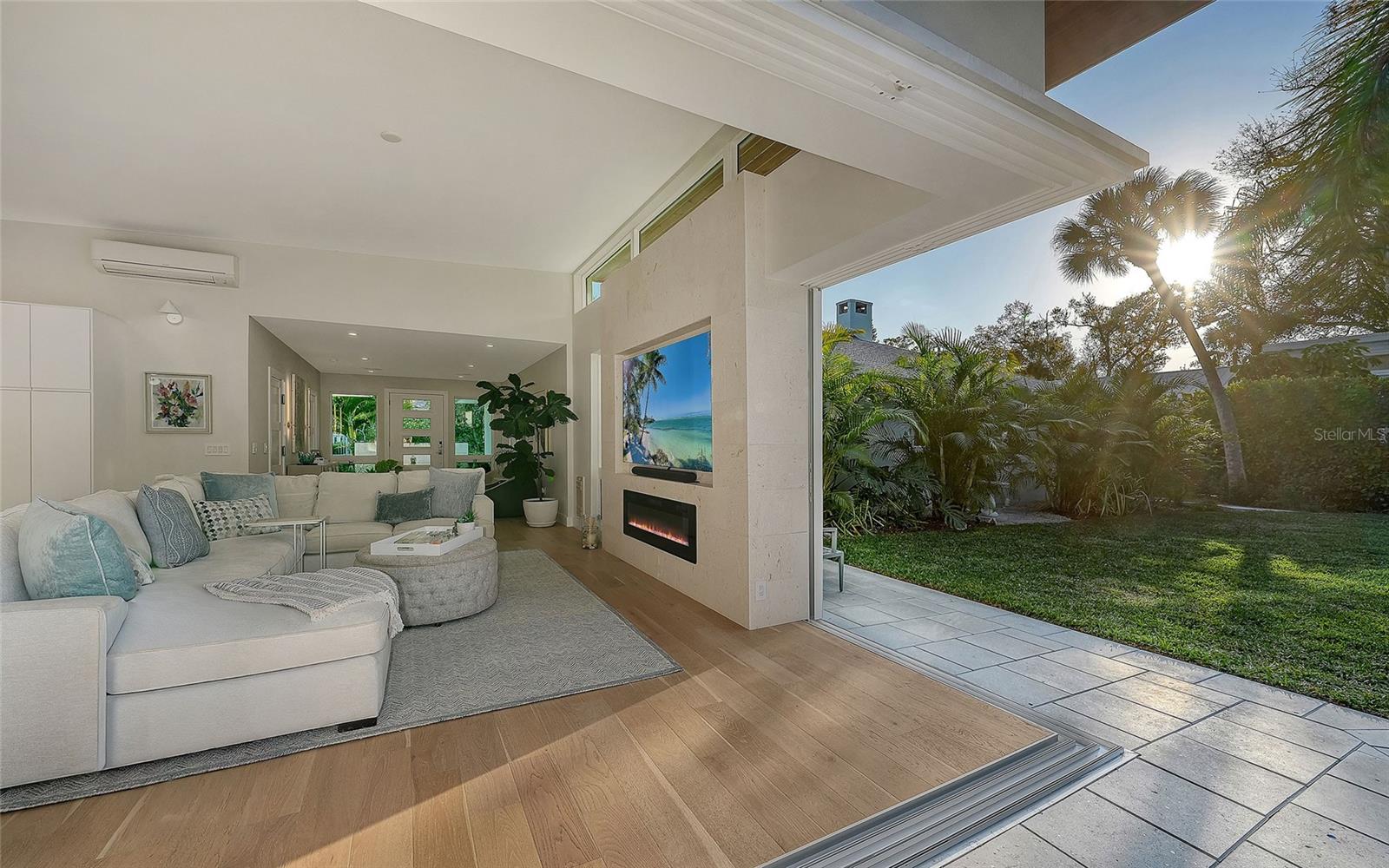 MCCLELLAN PARK - Residential