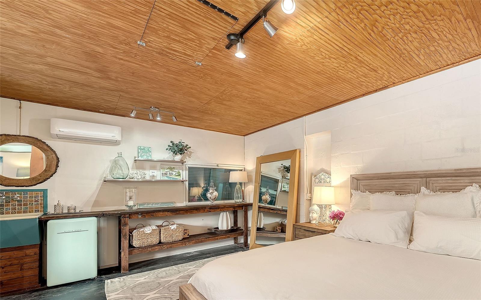 MCCLELLAN PARK - Residential