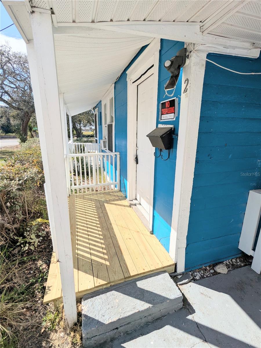 HUSTONS DAYTONA BEACH - Residential Income