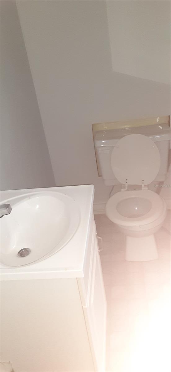 HUSTONS DAYTONA BEACH - Residential Income