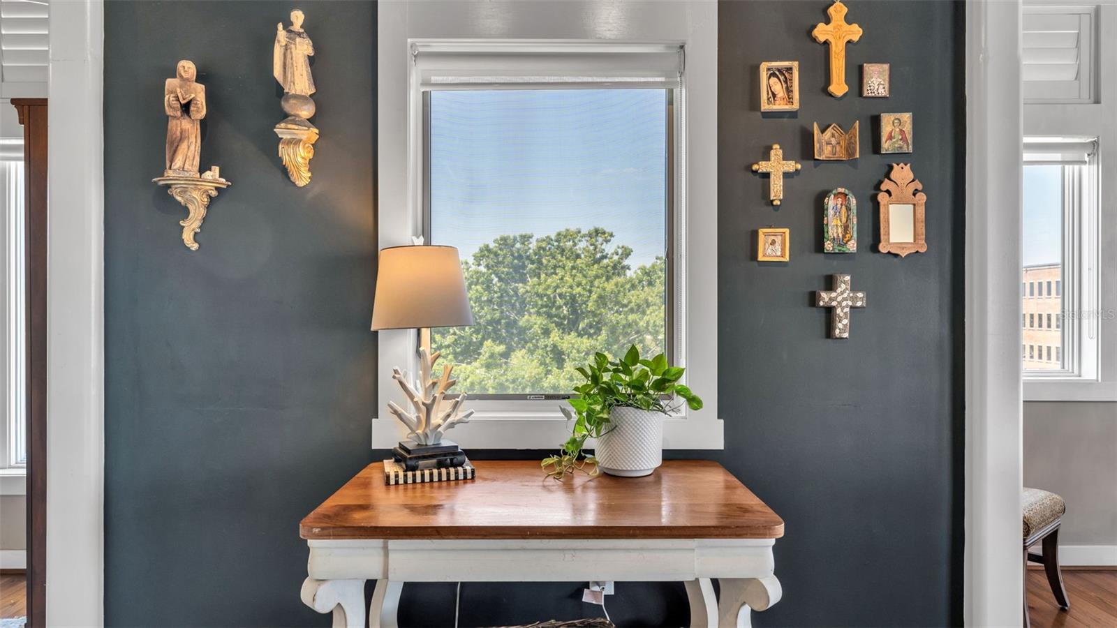 LOFTS ON PARK CONDO - Residential