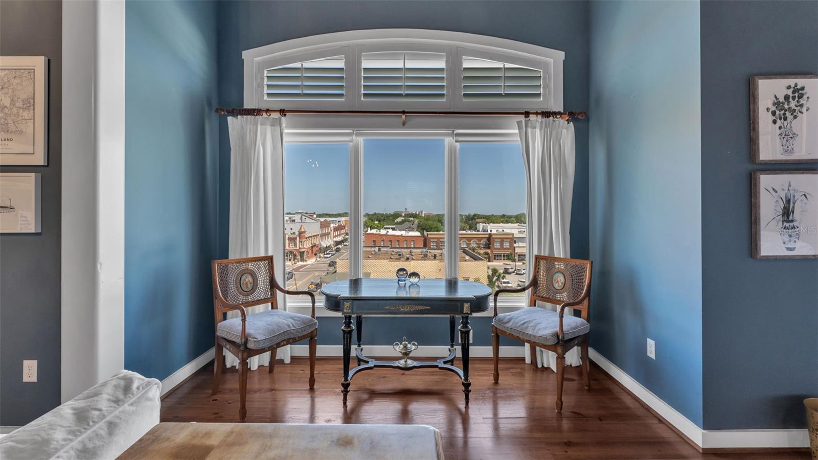 LOFTS ON PARK CONDO - Residential