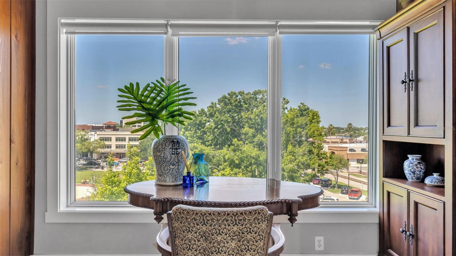 LOFTS ON PARK CONDO - Residential