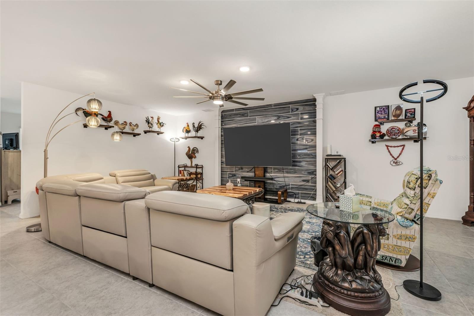 PUNTA GORDA ISLES SEC 20 - Residential