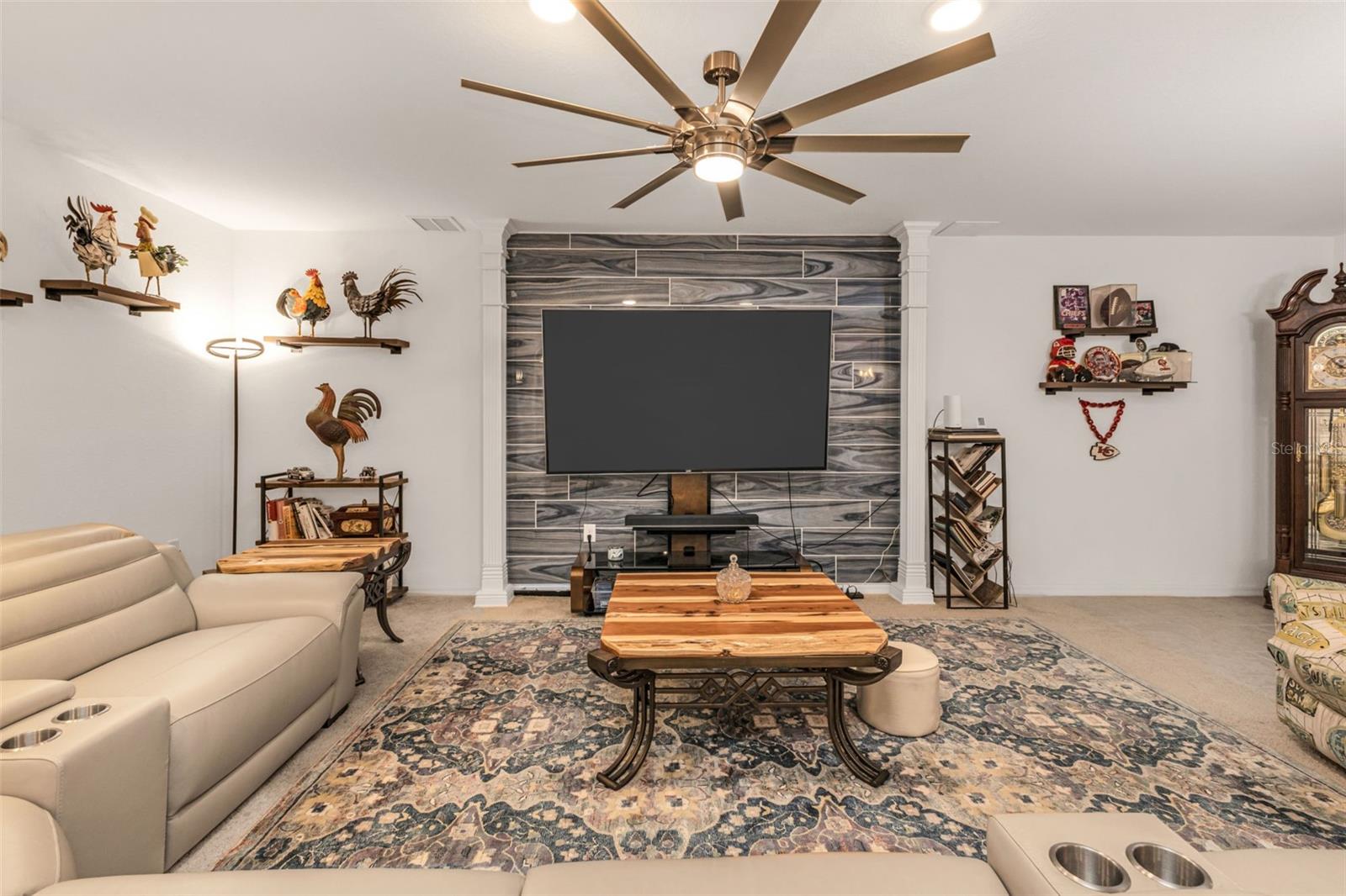 PUNTA GORDA ISLES SEC 20 - Residential