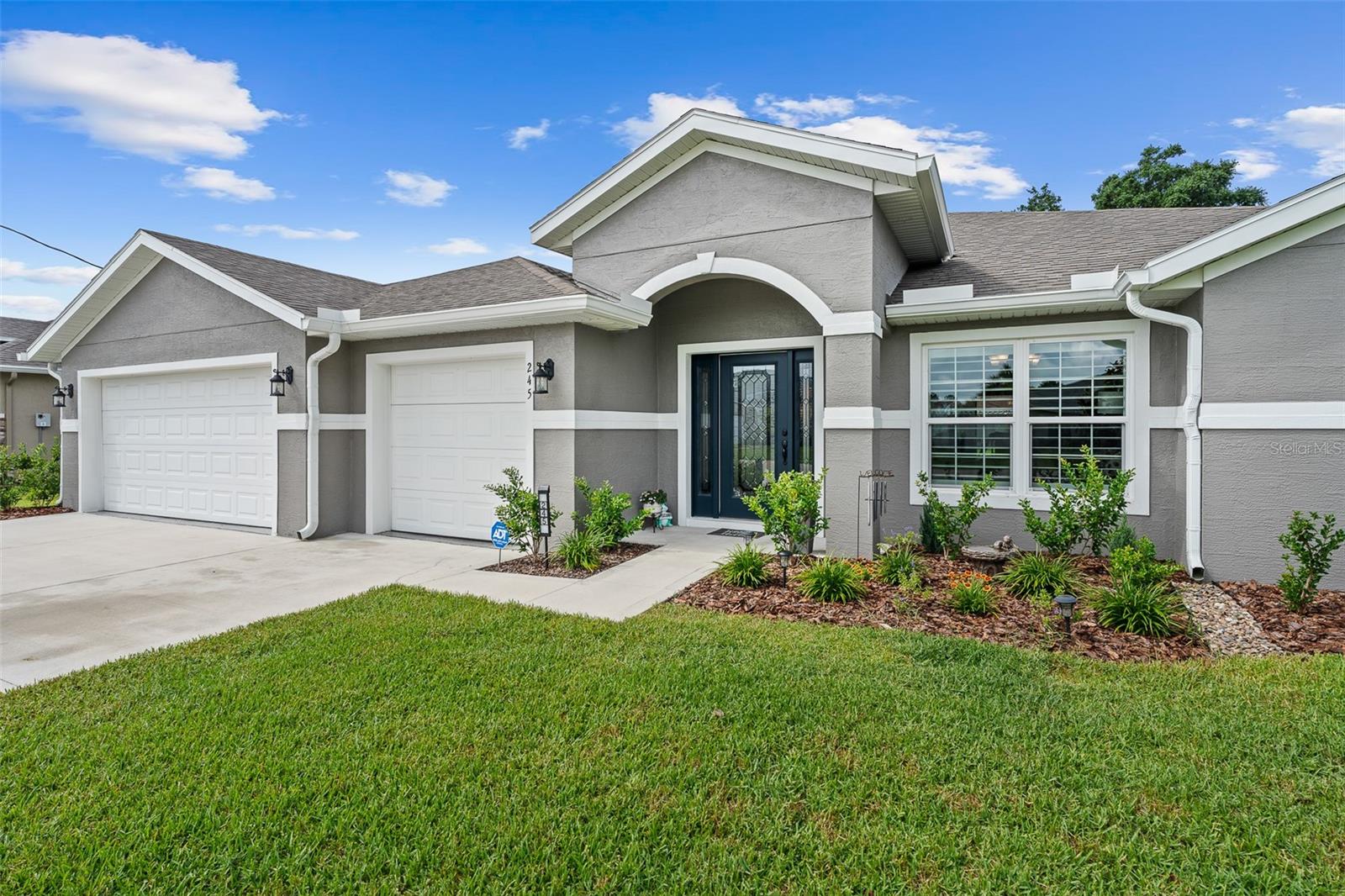 245 BIRD OF PARADISE DRIVE
