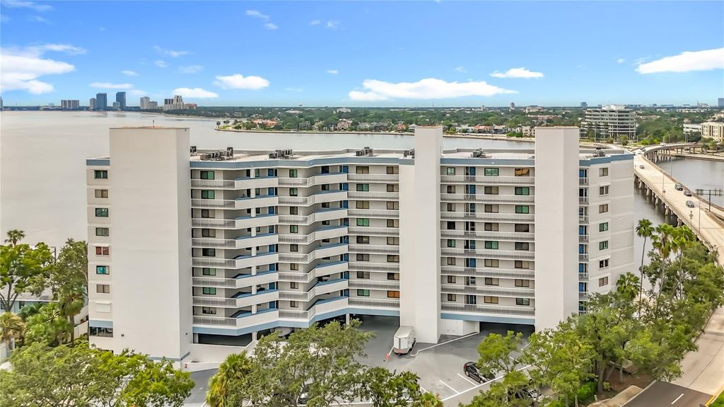 Photo of 2 Adalia Avenue #802, Tampa, FL 33606 (MLS # TB8449045)